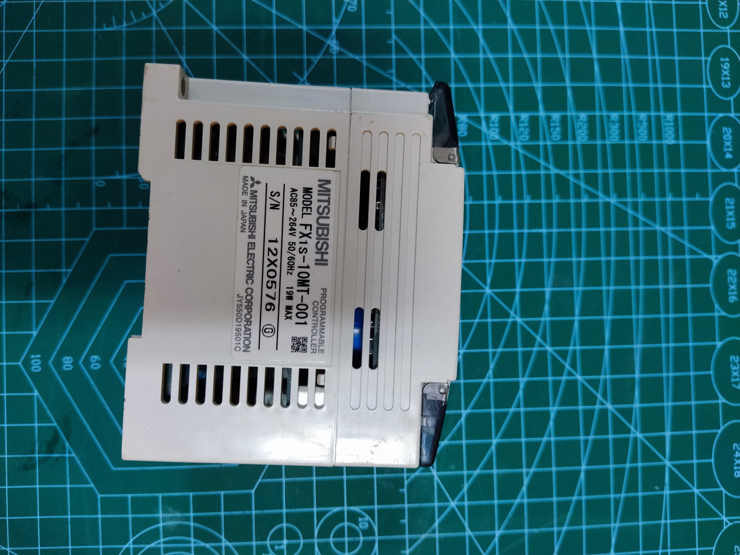 fx1s-10mt-h2.jpg