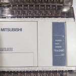 PLC Mitsubishi FX1N-24MT