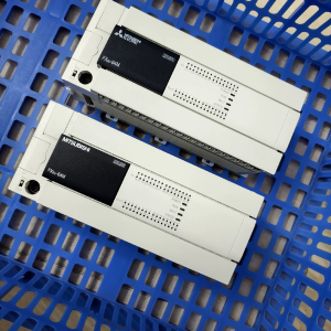 PLC Mitsubishi FX3U-64MT